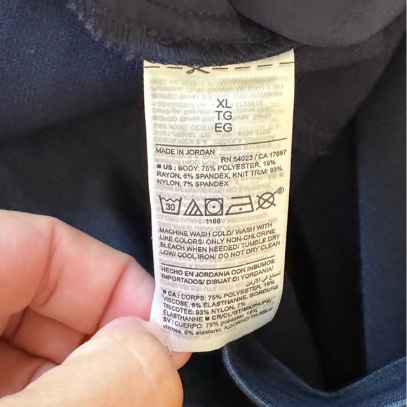 NWT! Women’s Old Navy Maternity navy blue belly cover dress pants XL - Picture 5 of 5